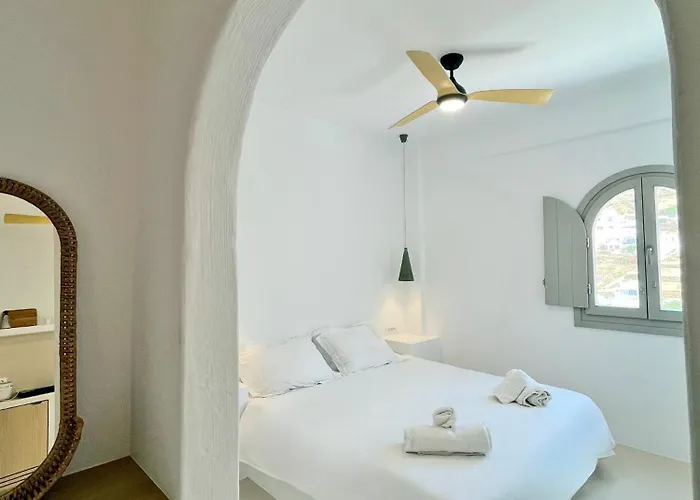 Alcyon Blue Aparthotel 4*